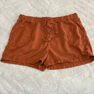 EUC C&C CALIFORNIA DRAWSTRING SHORTS in RUST ORANGE SZ XL
